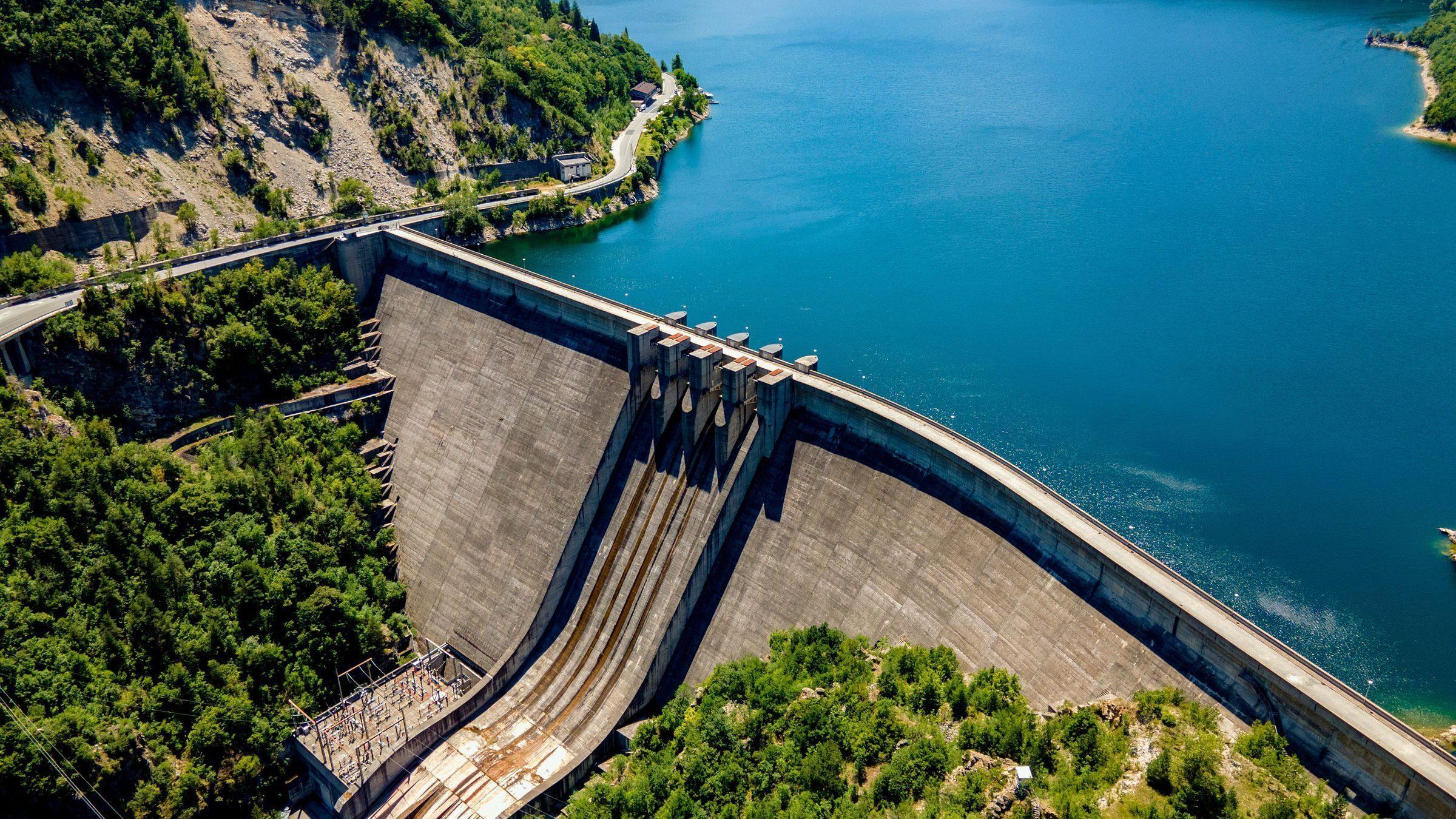 Structure monitored by PRECISE C GNSS receivers
